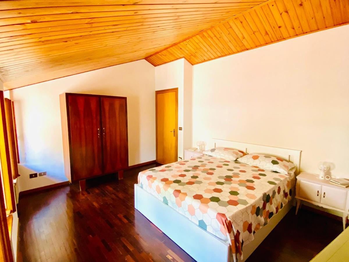 La Casa Della Rocca - Monferratohome Camagna Monferrato Buitenkant foto